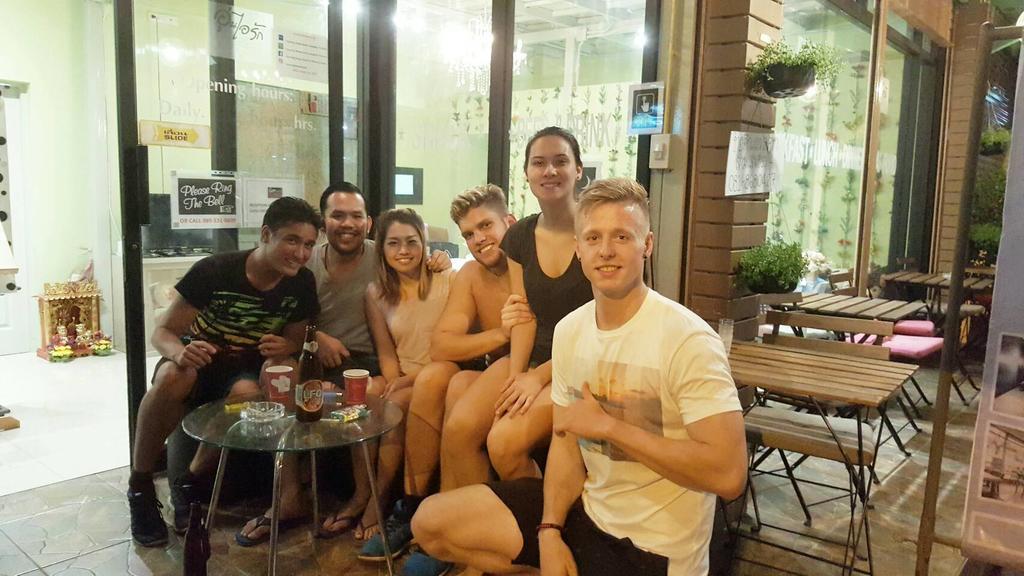 Counting Sheep Hostel Bangkok Exterior photo