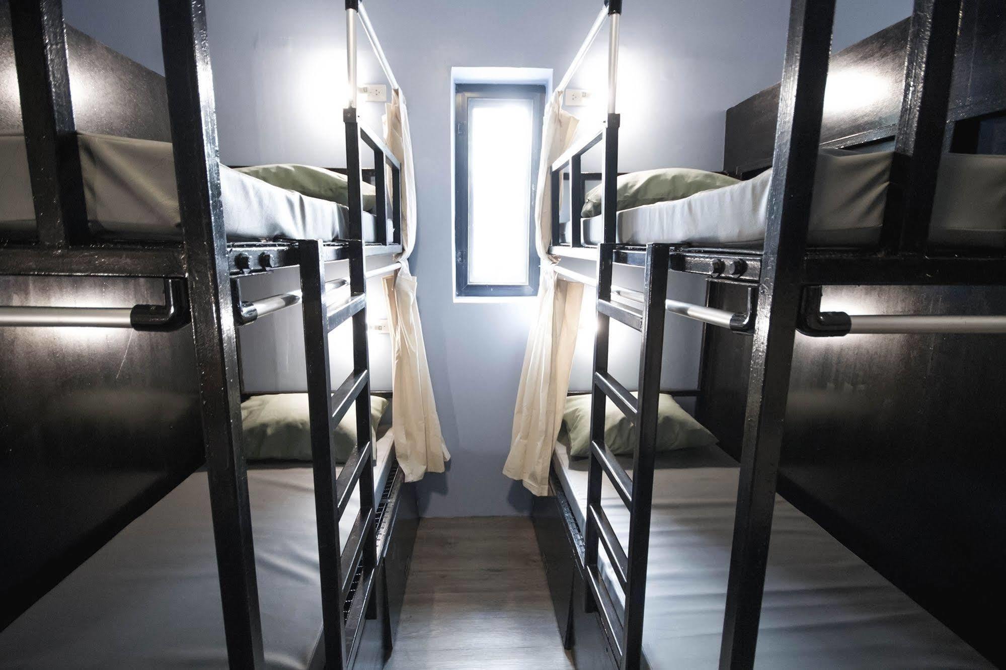 Counting Sheep Hostel Bangkok Exterior photo